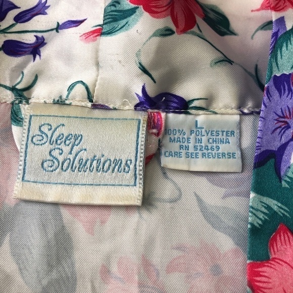 Vtg Sleep Solutions Floral Pattern Silky Robe - Picture 6 of 9